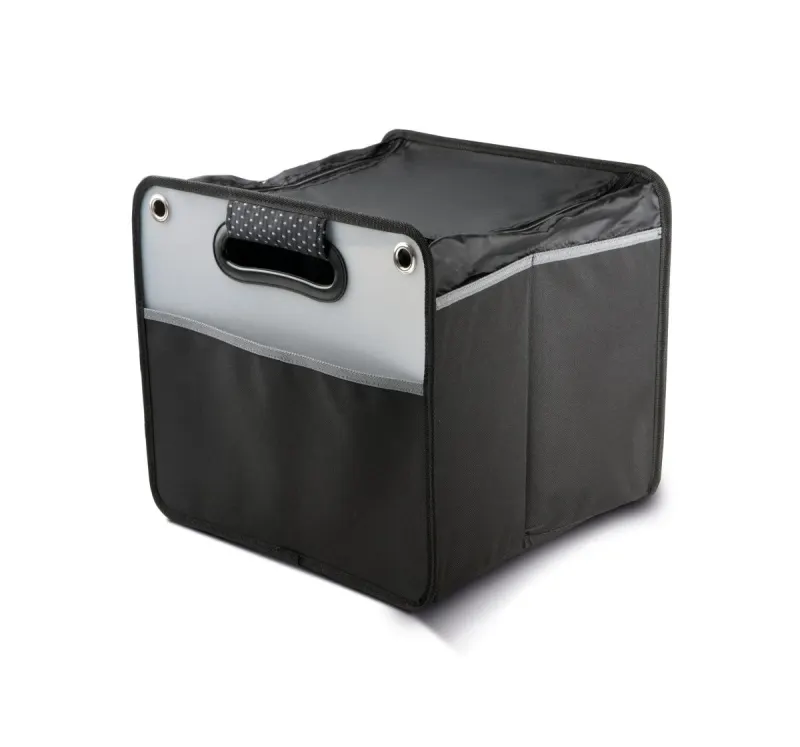 Car boot organiser with flap