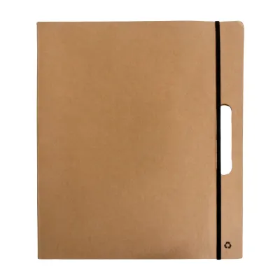 Dosar pentru blocnotes din hârtie reciclată, conținând bilețele adezive și un stilou din carton, blocnotes cu linii